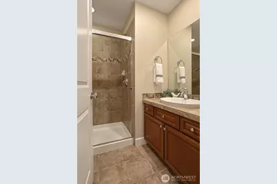 8018 31st Avenue NW, Seattle, WA 98117 - Photo 33