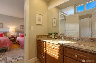 8018 31st Ave NW, Seattle, WA 98117 - Photo 27