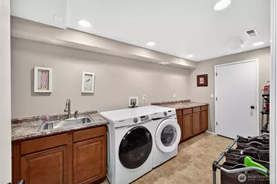 17438 6th Avenue SW, Normandy Park, WA 98166 - Photo 31