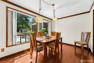 2407 SE 8th Pl, Renton, WA 98055 - Photo 7