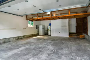 13020 Robinhood Ln, Snohomish, WA 98290 - Photo 17