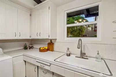 1208 NE Northgate Way, Seattle, WA 98125 - Photo 11