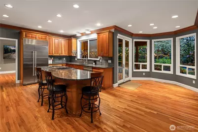 10444 SE 22nd Street, Bellevue, WA 98004 - Photo 5