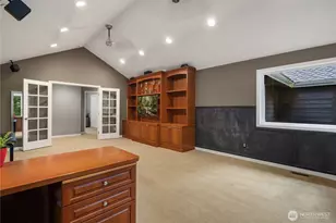 10444 SE 22nd St, Bellevue, WA 98004 - Photo 17