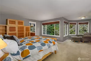 10444 SE 22nd St, Bellevue, WA 98004 - Photo 13