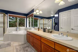 10444 SE 22nd St, Bellevue, WA 98004 - Photo 15