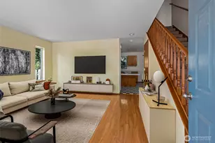 2090 SW Putnam Dr, Oak Harbor, WA 98277 - Photo 9