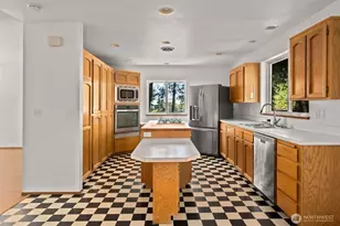 2090 SW Putnam Dr, Oak Harbor, WA 98277 - Photo 15