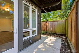 11903 NE 128th St, Kirkland, WA 98034 - Photo 27