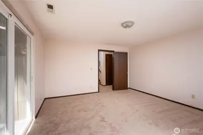 22504 121st Street E, Bonney Lake, WA 98391 - Photo 21