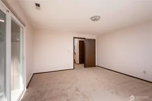 22504 121st St E, Bonney Lake, WA 98391 - Photo 21