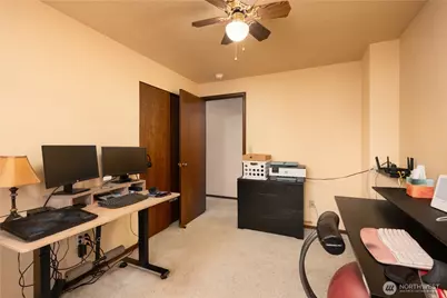 22504 121st Street E, Bonney Lake, WA 98391 - Photo 15