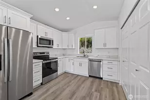 6888 Helena St, Clinton, WA 98236 - Photo 9
