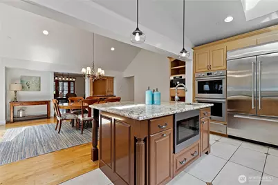 25327 NE 67th Place, Redmond, WA 98053 - Photo 15