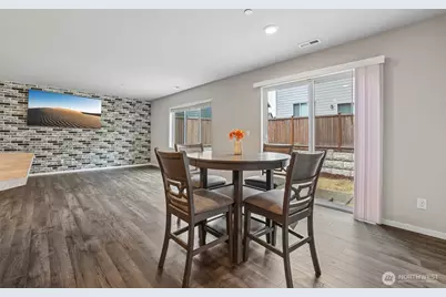 18784 108th Avenue E, Puyallup, WA 98374 - Photo 13