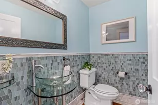 545 Holly Dr, Edmonds, WA 98020 - Photo 11