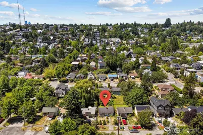215 31st Avenue E, Seattle, WA 98112 - Photo 9