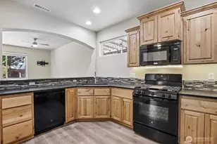 146 NW 76th St, Vancouver, WA 98665 - Photo 9