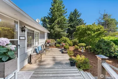 859 SW 132nd Street, Burien, WA 98146 - Photo 3