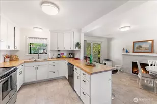 859 SW 132nd St, Burien, WA 98146 - Photo 9