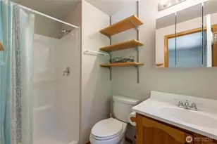 1127 204th Pl SE, Bothell, WA 98012 - Photo 17