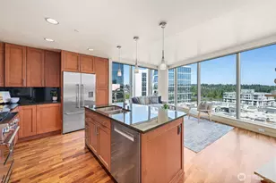 10650 NE 9th Pl, Bellevue, WA 98004 - Photo 7