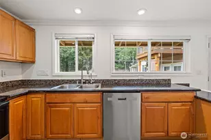 12829 109th Ave NE, Kirkland, WA 98034 - Photo 11