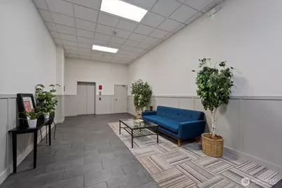 600 N 85th Street #401, Seattle, WA 98103 - Photo 9