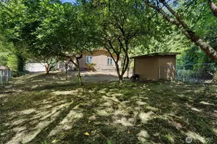 886 Woods Rd E, Port Orchard, WA 98366 - Photo 25
