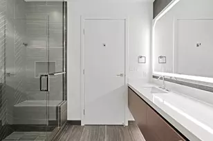 188 Bellevue Way NE, Bellevue, WA 98004 - Photo 33