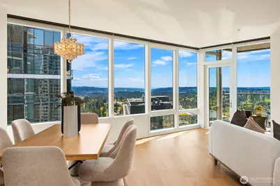 500 106th Avenue NE #3211, Bellevue, WA 98004 - Photo 9