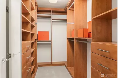 500 106th Avenue NE #3211, Bellevue, WA 98004 - Photo 13