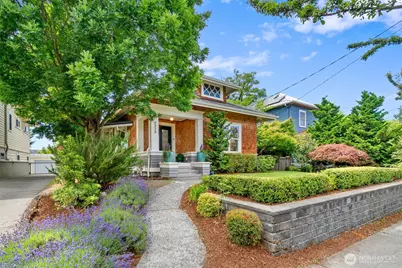 2217 4th Avenue N, Seattle, WA 98109 - Photo 33
