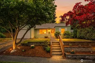 8221 23rd Ave NE, Seattle, WA 98115 - Photo 1