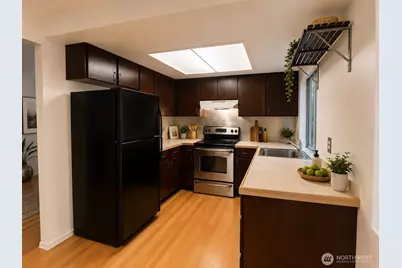 14037 108th Avenue NE, Kirkland, WA 98034 - Photo 7