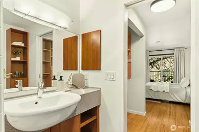 1617 Summit Avenue #23, Seattle, WA 98122 - Photo 27