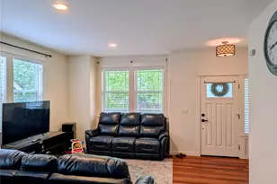 8420 155th St Ct E, Puyallup, WA 98375 - Photo 3