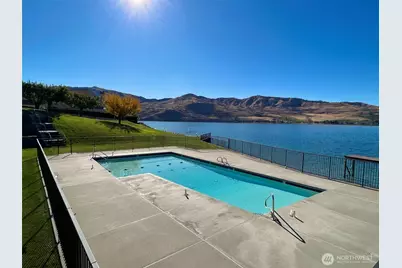 212 Stehekin Way, Chelan, WA 98816 - Photo 15