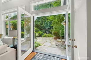 2585 20th Ave NE, Issaquah, WA 98029 - Photo 9