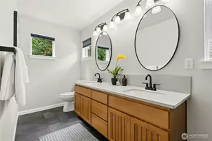 2585 20th Ave NE, Issaquah, WA 98029 - Photo 33