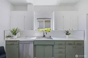 1823 S Adams St, Tacoma, WA 98405 - Photo 7