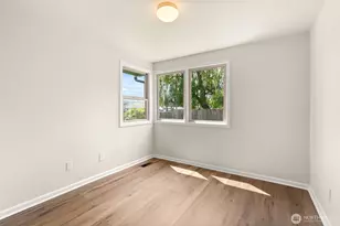 919 6th Ave SW, Puyallup, WA 98371 - Photo 11