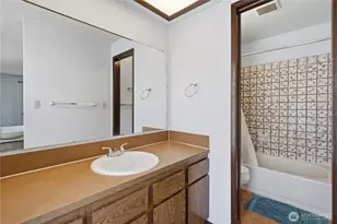 3706 S 255th Pl, Kent, WA 98032 - Photo 17