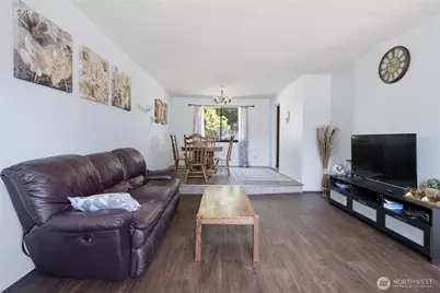 3706 S 255th Place, Kent, WA 98032 - Photo 3