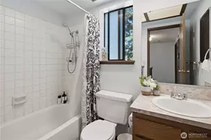 3706 S 255th Pl, Kent, WA 98032 - Photo 13