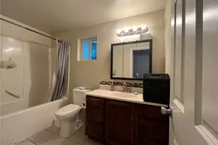 10453 1st Ave SW, Seattle, WA 98146 - Photo 9