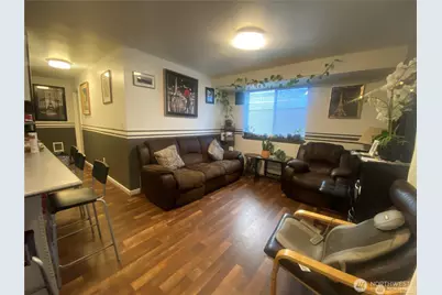 10453 1st Avenue SW, Seattle, WA 98146 - Photo 11