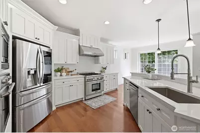 11758 168th Place NE, Redmond, WA 98052 - Photo 9