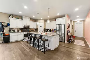 18316 134th St E, Bonney Lake, WA 98391 - Photo 7