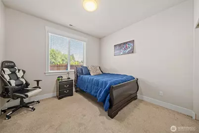 704 26th Avenue Ct, Milton, WA 98354 - Photo 17
